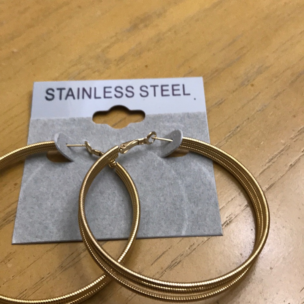 Stainless steel hoop earrings